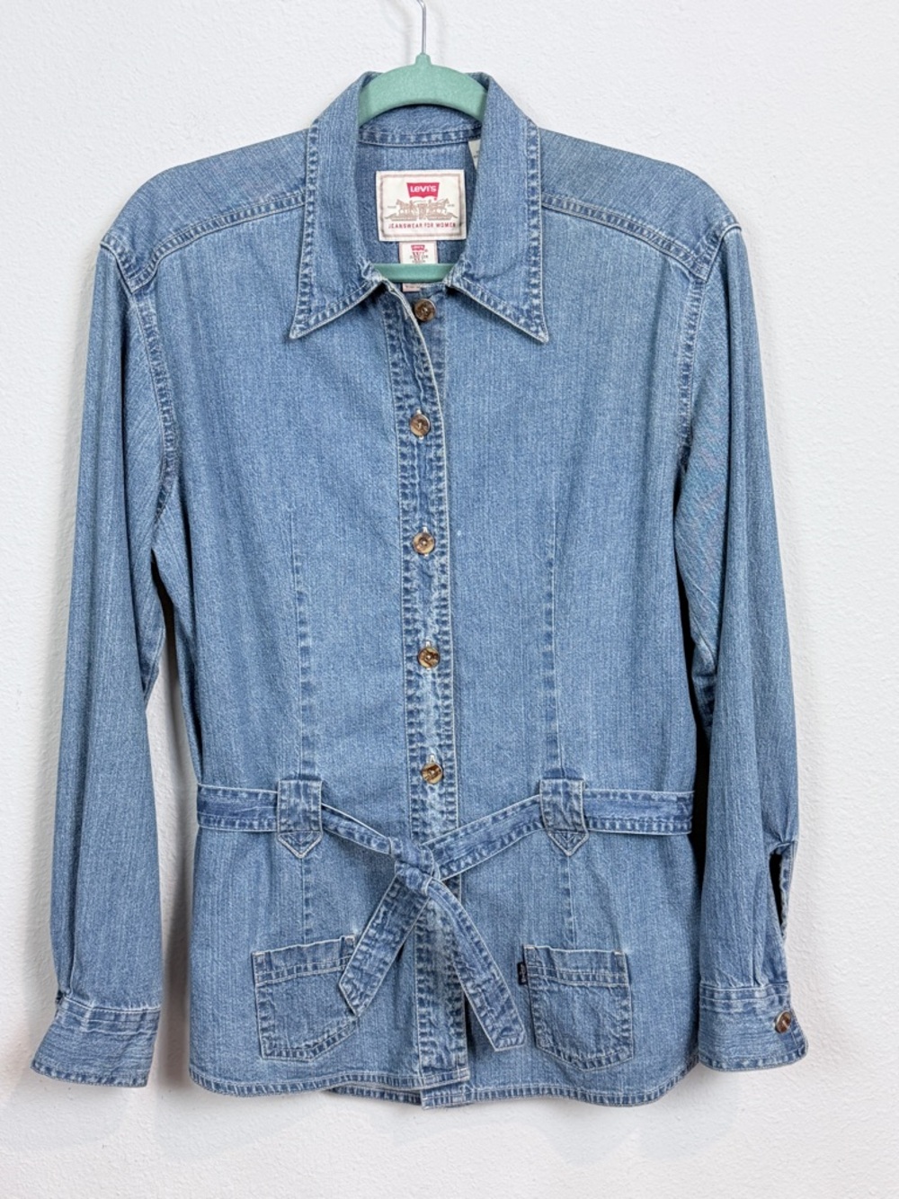 Vintage Levi’s Tie Belt Denim Chore Jacket Shirt Hong Kong M